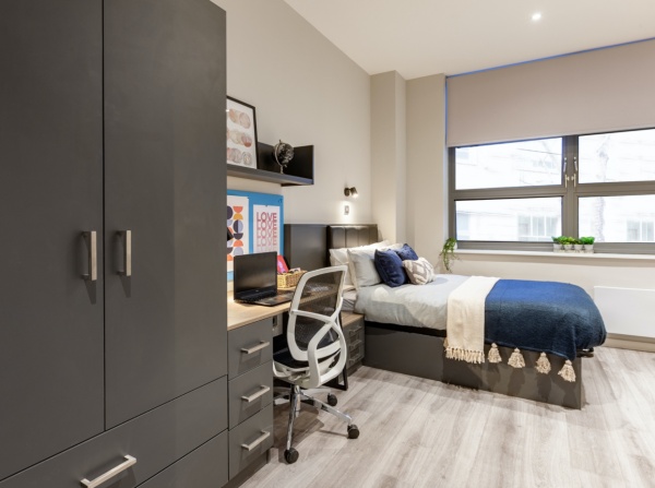 Closest Student Housing Options to Queen Mary University of London Campus