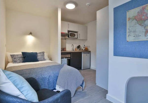 Group Booking for Student Housing near University of Westminster: The Ultimate Guide