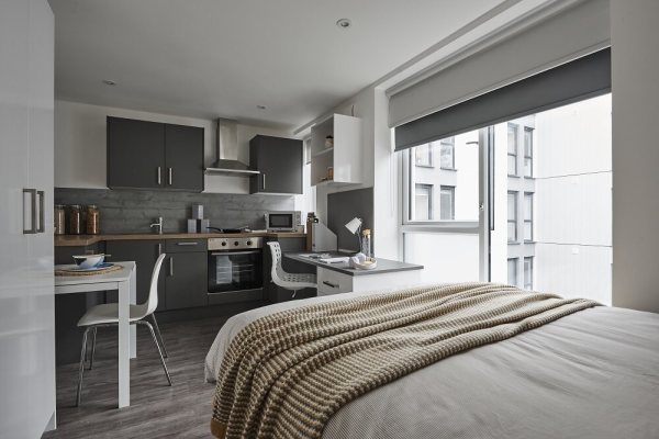 Simplify Group Booking for Student Housing near NCL London Campus