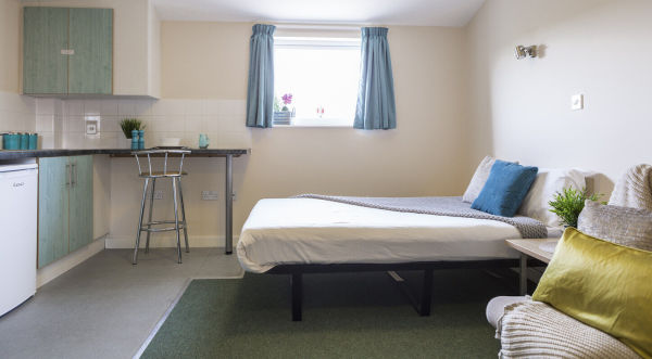 Best Rated Student Apartments near SSTC School for Further Education: A Comprehensive Guide