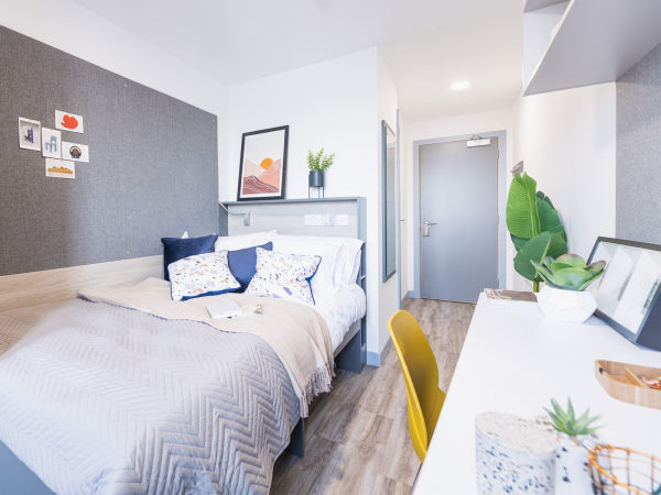 Finding the Perfect Bristol Student Accommodation with Convenient Parking Facilities