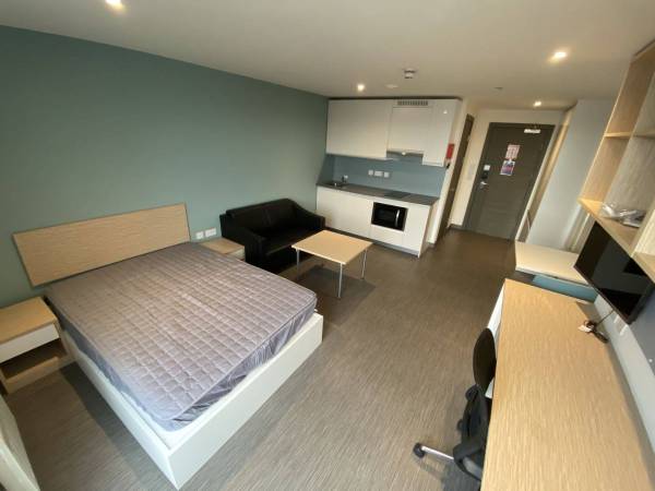 The Ultimate Guide to London Metropolitan University Moorgate Campus Student Housing with Weekend Social Events