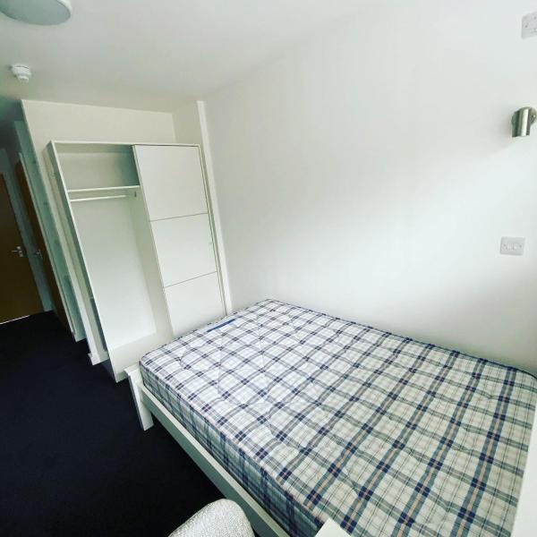 Discover the Ultimate Convenience: Student Rooms with Attached Bathrooms in Chester