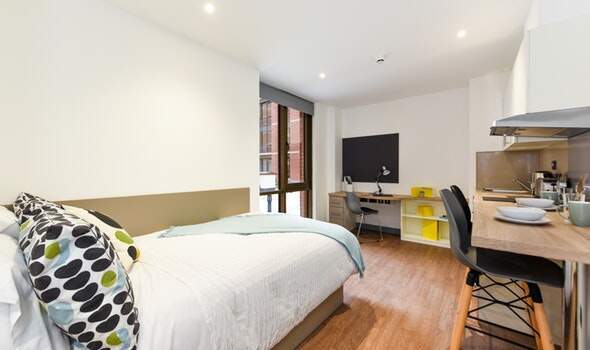 Furnished Student Apartments With Balconies in Canterbury - The Perfect Blend of Comfort and Serenity