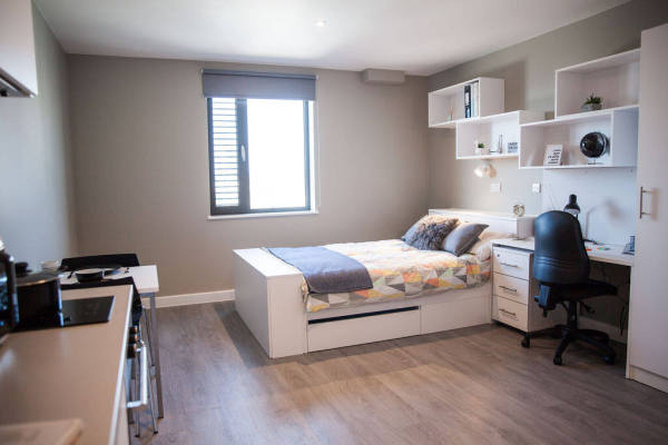 Finding the Best Rated Student Apartments near University of Birmingham: Your Ultimate Guide