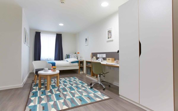 Uncovering the Ideal Accommodation: Furnished Student Apartments with Balconies in Brighton