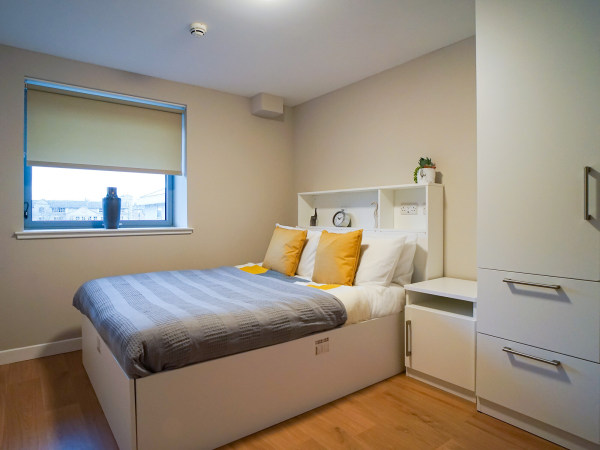 Finding the Perfect Student Housing with In-House Laundry Facilities in Armidale