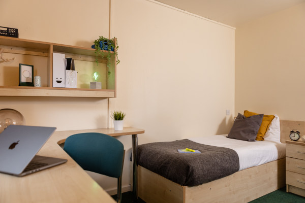 Simplifying Group Booking for Student Housing Near York St John University