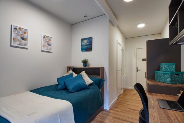 Finding Last-Minute Student Accommodation near University of Melbourne: Top Solutions and Recommendations