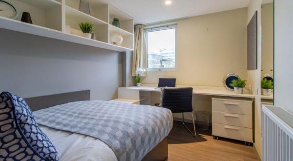 The Ultimate Guide to Furnished Student Apartments with Balconies in Lancashire