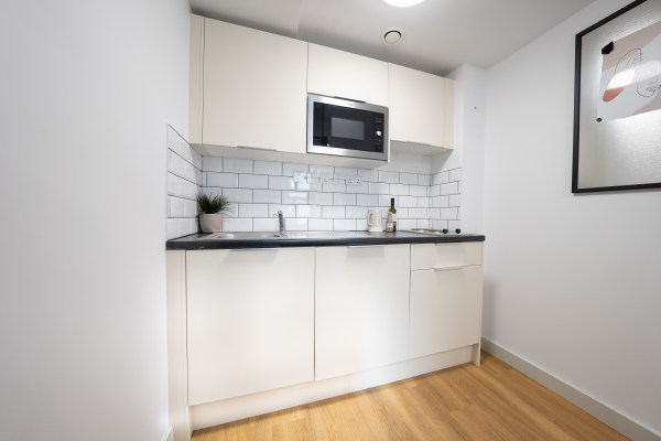 Finding the Best Rated Student Apartments near the University of Law Birmingham Campus