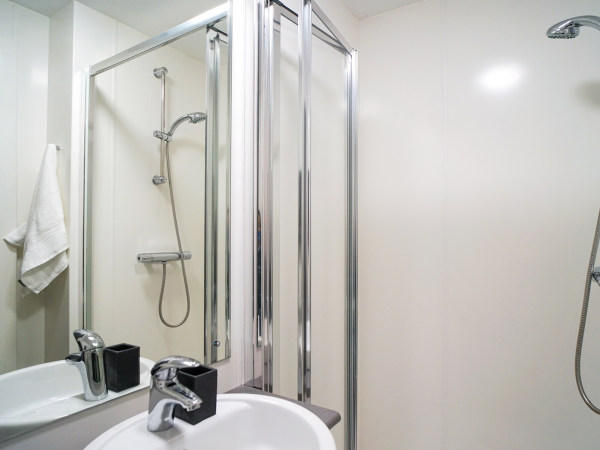 Discover the Comfort and Convenience of Student Rooms with Attached Bathrooms in Guildford