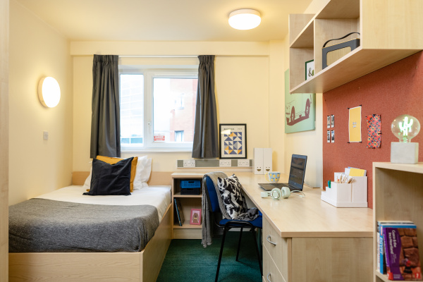 How to rent an apartment in York for students,York student housing price range