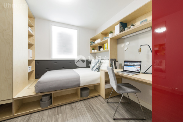 Discover the Best Rated Student Apartments near EF International Language Campus