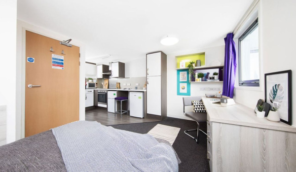 The Ultimate Guide to Finding Student Housing with In-House Laundry Facilities in Lancashire