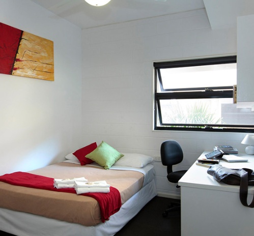 Singapore university campus vs off-campus housing,Student shared apartments Singapore pricing