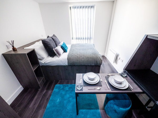 Discover the Closest Student Housing Options to University of Westminster Campus