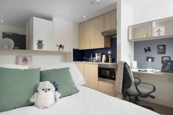 Adelaide student accommodation contracts explained,Student accommodations with bill-inclusive prices Adelaide