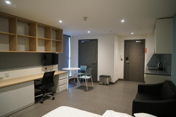 Group Booking for Student Housing near Central Saint Martins: How to Find the Perfect Accommodation