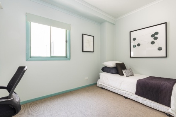 Advantages of en-suite rooms in London student housing,Best priced student housing in London