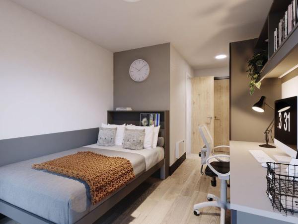 Finding Convenient Short-Term Student Housing with Flexible Leases in Salford