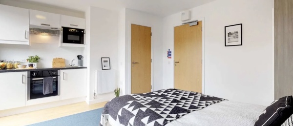 Edinburgh student accommodation safety features,Student housing offers in Edinburgh