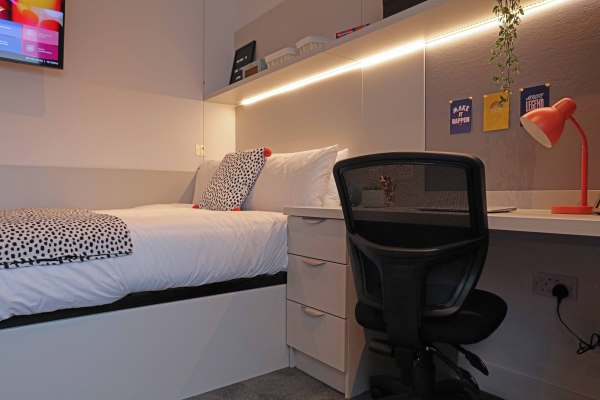 Short-term student rentals in Gloucester,Gloucester city center student flat rents