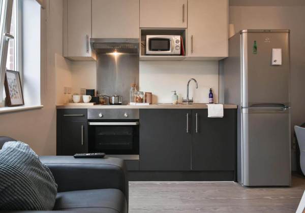 Edinburgh student accommodation cultural integration tips,Price range for student penthouses in Edinburgh