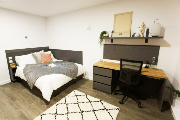 Finding Last-Minute Student Accommodation near The Manchester College: A Comprehensive Guide