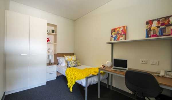 Maintenance requests for Oxford student flats,Oxford student accommodation monthly rent