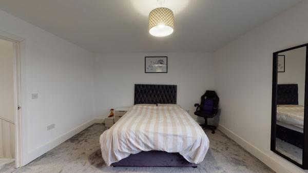 "Finding the Cheapest Student Accommodation in Huddersfield: Top Options and Recommendations"