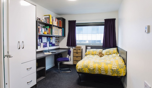 "Finding the Perfect Student Accommodation near Sports Facilities in Lismore"