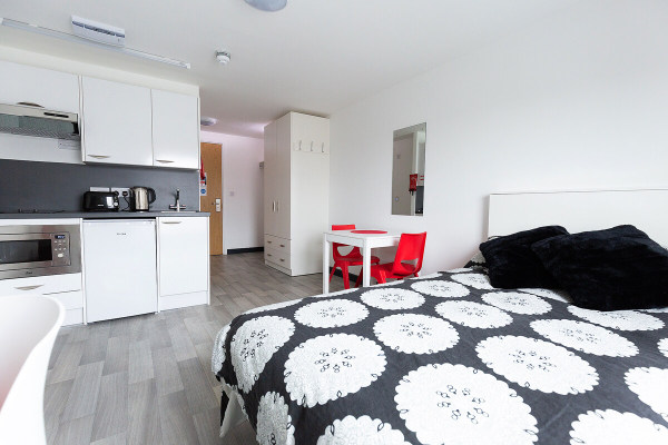 Simplifying Group Booking for Student Housing near Edith Cowan University Mount Lawley Campus