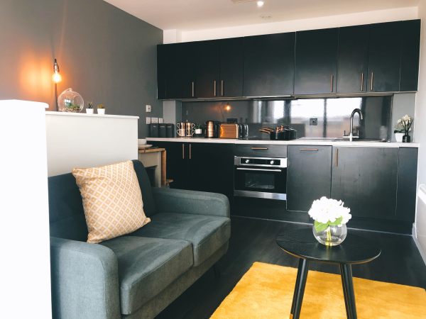 Shared student apartments in Newcastle upon Tyne pros and cons,Newcastle upon Tyne student housing early bird discounts