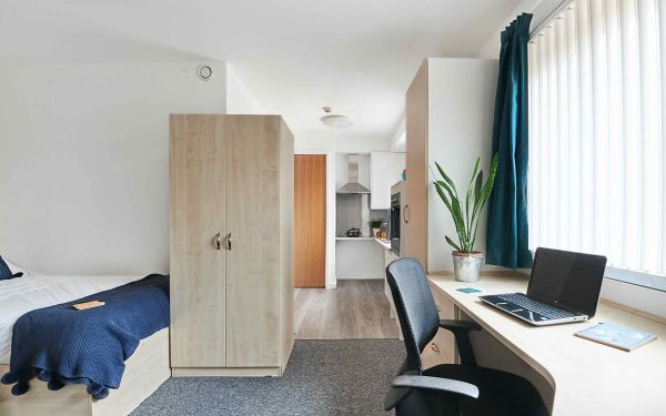 Shared student apartments in Kingston upon Hull pros and cons,Affordable student studio flats Kingston upon Hull