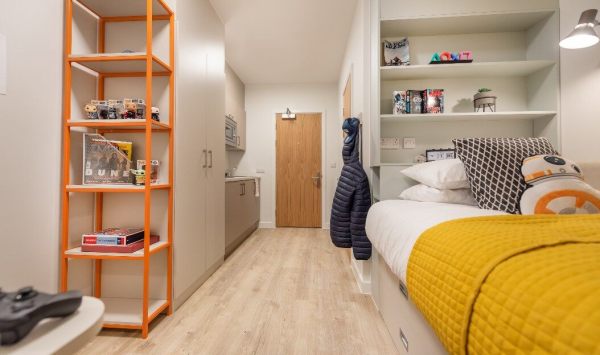 Convenient Off-Campus Housing with Shuttle Service in York: A Guide to Stress-Free Living