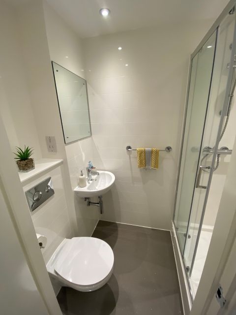 Advantages of en-suite rooms in Brighton student housing,Best priced student housing in Brighton