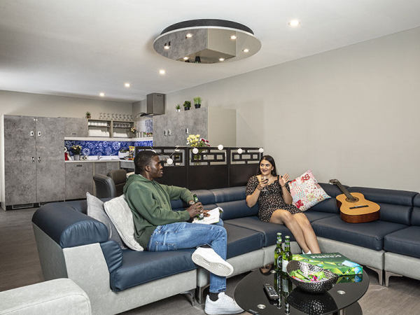 Shared student apartments in Townsville pros and cons,Townsville city center student flat rents