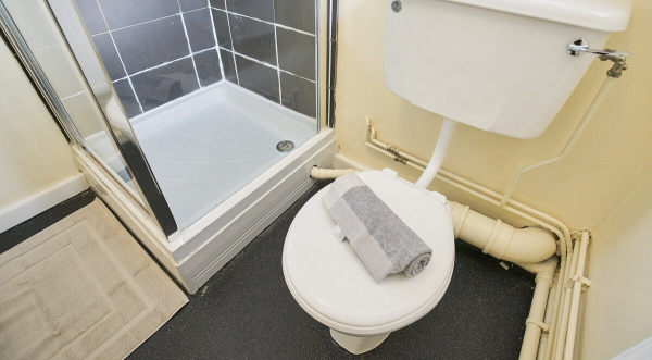 Checklist for moving into a Lancashire student apartment,Is the water quality good in Lancashire student flats?