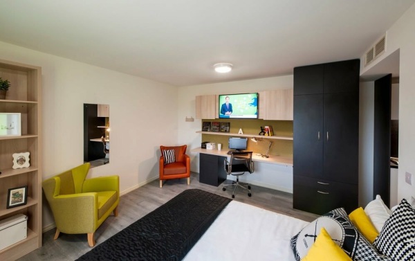 Pros and cons of Wollongong student residence halls,Affordable student studio flats Wollongong