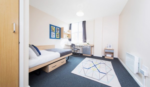 Cheltenham student accommodations with gyms or fitness centers,Cheltenham student accommodations near public transport.