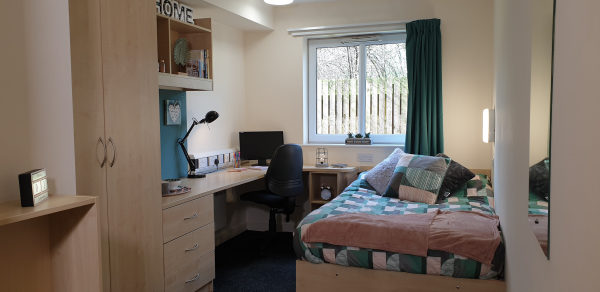 Furnished vs unfurnished student apartments in Perth,Best areas for cheap student living in Perth