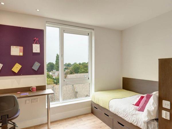 Benefits of living in Lancashire student halls,Cheap student en-suite rooms in Lancashire