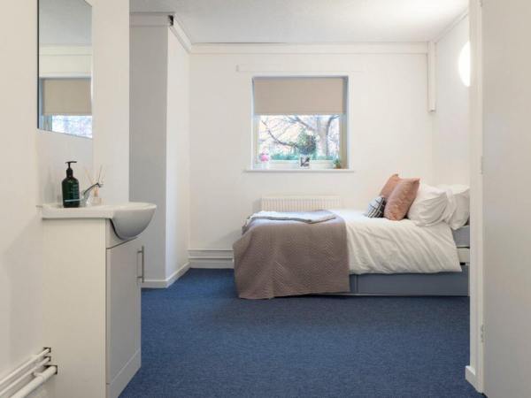 Canterbury student accommodation safety features,Canterbury student accommodation within budget