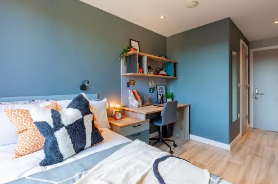 How to Extend Your Student Housing Lease in St Andrews: Exploring Your Options