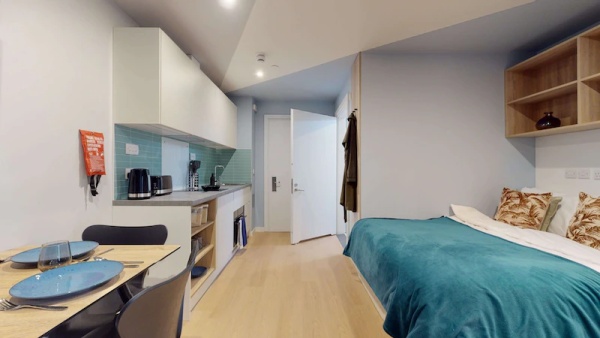 Recommendations for London student housing agencies,Student housing offers in London